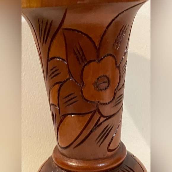 Vintage Hand Carved Wooden Pedestal Vase With Flower/Leaf Design 9” - Picture 9 of 11